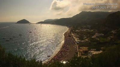 immagine della webcam nei dintorni di Serrara Fontana: webcam Barano d'Ischia