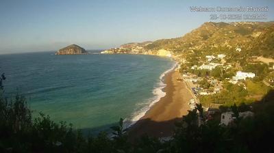 immagine della webcam nei dintorni di Isola di Procida: webcam Barano d'Ischia