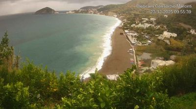 immagine della webcam nei dintorni di Sant'Angelo d'Ischia: webcam Barano d'Ischia