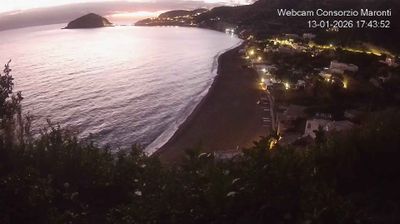 immagine della webcam nei dintorni di Pozzuoli: webcam Barano d'Ischia