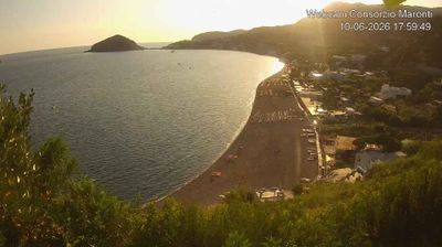 immagine della webcam nei dintorni di Casamicciola Terme: webcam Barano d'Ischia