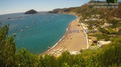immagine della webcam nei dintorni di Procida: webcam Barano d'Ischia
