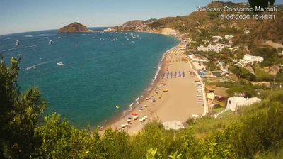 immagine della webcam nei dintorni di Isola di Vivara: webcam Barano d'Ischia