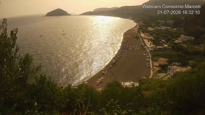 immagine della webcam nei dintorni di Isola di Procida: webcam Barano d'Ischia