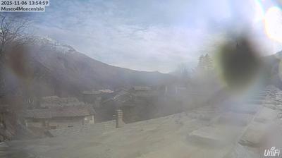 immagine della webcam nei dintorni di Cesana Torinese: webcam Moncenisio
