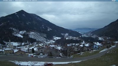 immagine della webcam nei dintorni di Cavalese: webcam Bedollo