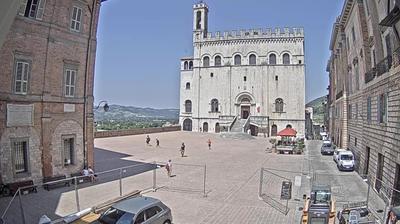 immagine della webcam nei dintorni di Monte Nerone: webcam Gubbio