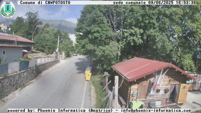 immagine della webcam nei dintorni di Paganica: webcam Campotosto