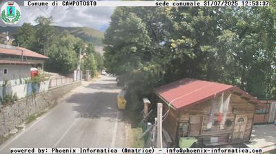 immagine della webcam nei dintorni di Paganica: webcam Campotosto