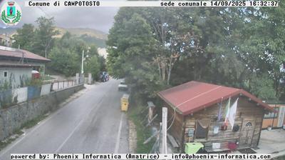 immagine della webcam nei dintorni di Casale San Nicola (alto): webcam Campotosto