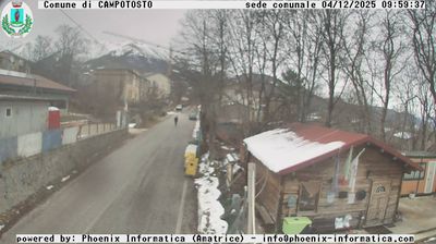 immagine della webcam nei dintorni di Colledara: webcam Campotosto