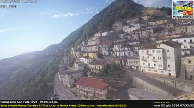immagine della webcam nei dintorni di Calitri: webcam San Fele