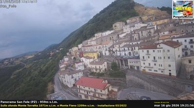 immagine della webcam nei dintorni di Venosa: webcam San Fele