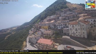 immagine della webcam nei dintorni di Pignola: webcam San Fele