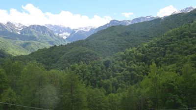immagine della webcam nei dintorni di Lurisia Terme Monte Pigna: webcam Terme di Lurisia