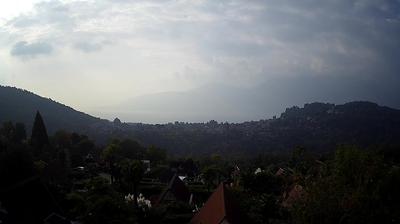 immagine della webcam nei dintorni di Maccagno: webcam Brezzo di Bedero