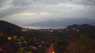 immagine della webcam nei dintorni di Curiglia con Monteviasco: webcam Brezzo di Bedero