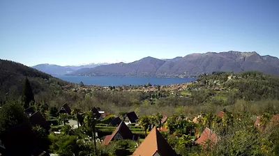 immagine della webcam nei dintorni di Laveno-Mombello: webcam Brezzo di Bedero