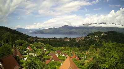 immagine della webcam nei dintorni di Cuasso al Monte: webcam Brezzo di Bedero