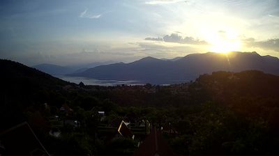 immagine della webcam nei dintorni di Cuasso al Monte: webcam Brezzo di Bedero
