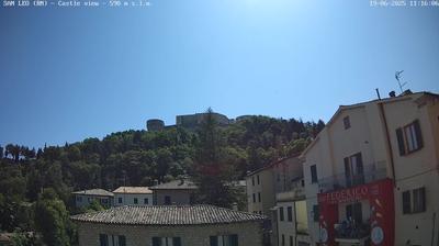 immagine della webcam nei dintorni di Montecalvo in Foglia: webcam San Leo