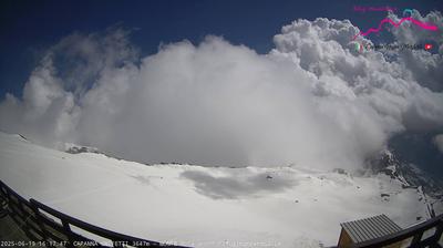 immagine della webcam nei dintorni di Breuil-Cervinia: webcam Punta Indren