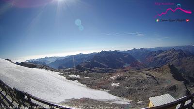immagine della webcam nei dintorni di Rifugio Boffalora Ticino: webcam Punta Indren