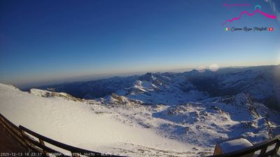 immagine della webcam nei dintorni di Chamois: webcam Punta Indren