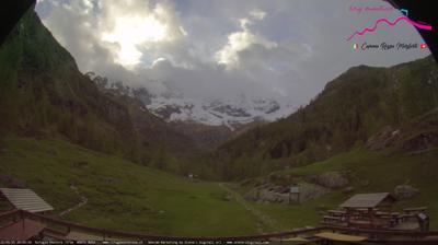 immagine della webcam nei dintorni di Brusson 2000 Estoul: webcam Pianalunga