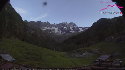 immagine della webcam nei dintorni di Cervinia Cime Bianche Laghi: webcam Pianalunga