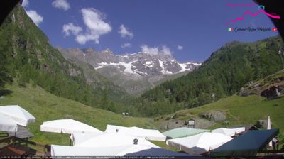 immagine della webcam nei dintorni di Riva Valdobbia: webcam Pianalunga