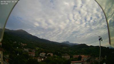 immagine della webcam nei dintorni di Caravino: webcam Netro