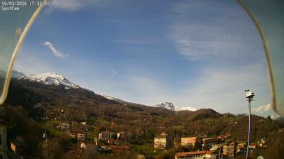 immagine della webcam nei dintorni di Caravino: webcam Netro