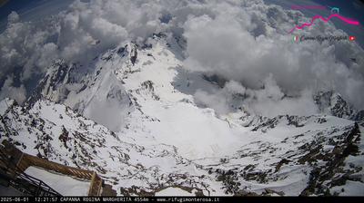 immagine della webcam nei dintorni di Pianalunga: webcam Capanna Margherita