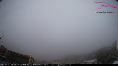 immagine della webcam nei dintorni di Plain Mason: webcam Capanna Margherita