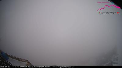 immagine della webcam nei dintorni di Cervinia Plateau Rosa: webcam Capanna Margherita