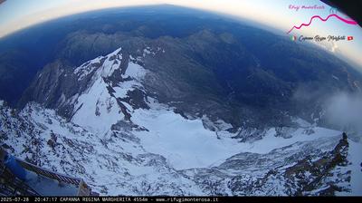immagine della webcam nei dintorni di Saint Jacques: webcam Capanna Margherita