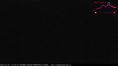 immagine della webcam nei dintorni di Rifugio Mezzalama: webcam Capanna Margherita