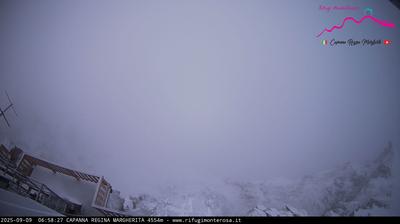 immagine della webcam nei dintorni di Chamois: webcam Capanna Margherita