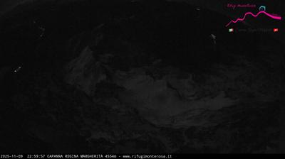 immagine della webcam nei dintorni di Breuil-Cervinia: webcam Capanna Margherita