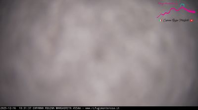 immagine della webcam nei dintorni di Gressoney-la-Trinitè: webcam Capanna Margherita