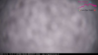 immagine della webcam nei dintorni di Cervinia: webcam Capanna Margherita