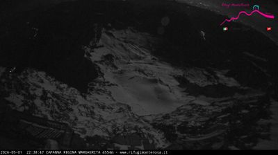 immagine della webcam nei dintorni di Pianalunga: webcam Capanna Margherita