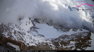 immagine della webcam nei dintorni di Cervinia: webcam Capanna Margherita