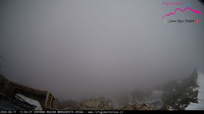 immagine della webcam nei dintorni di Cervinia Plateau Rosa: webcam Capanna Margherita