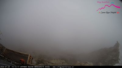 immagine della webcam nei dintorni di Riva Valdobbia: webcam Capanna Margherita