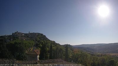 immagine della webcam nei dintorni di Lubriano: webcam Todi