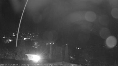 immagine della webcam nei dintorni di Foligno: webcam Todi