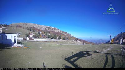 immagine della webcam nei dintorni di Arquata del Tronto: webcam Pintura di Bolognola