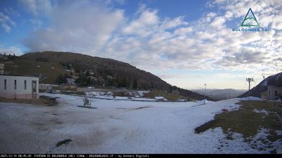 immagine della webcam nei dintorni di Sassotetto: webcam Pintura di Bolognola